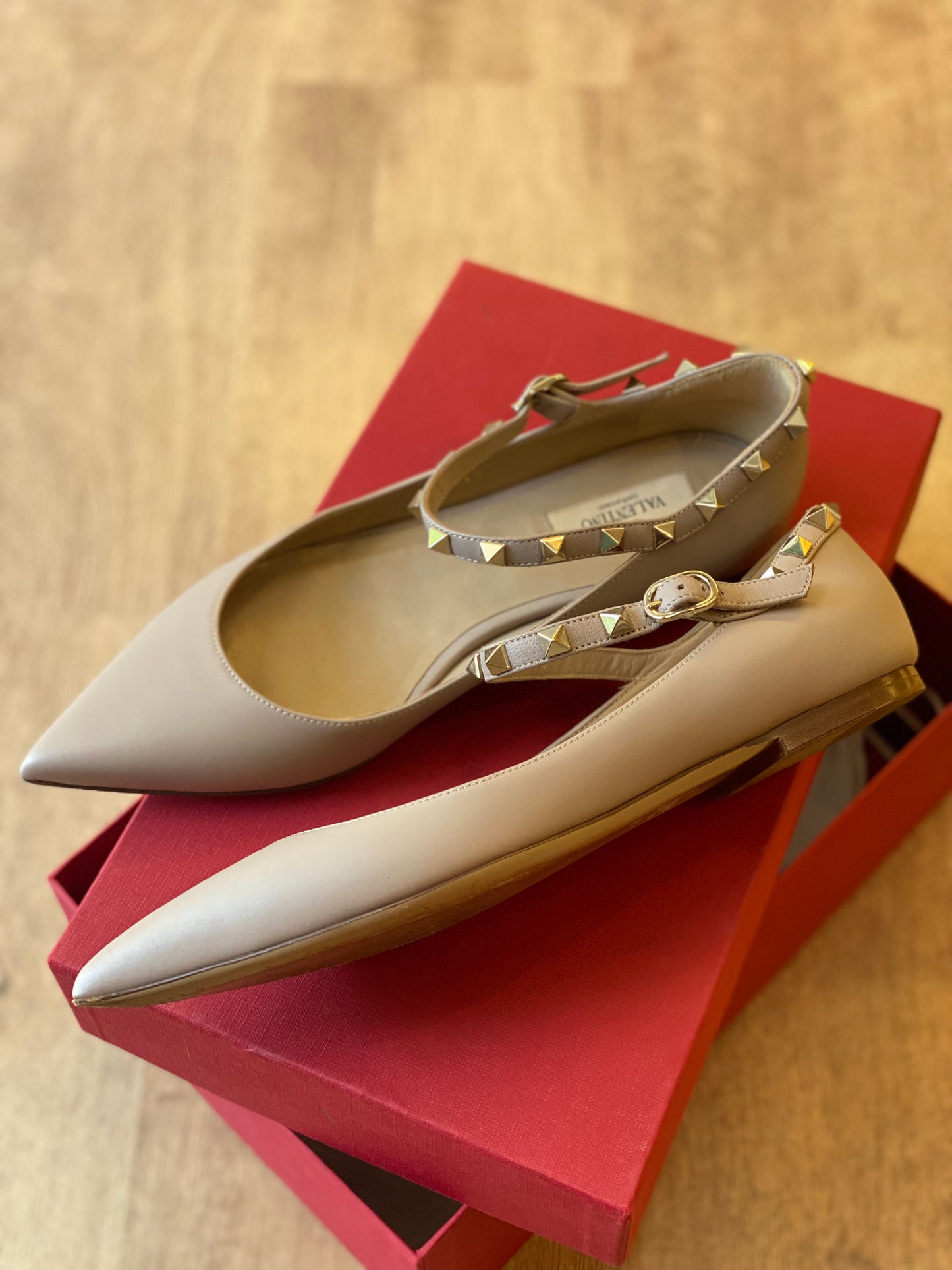 Chatita Valentino Rockstud Ballerina Flats (38)