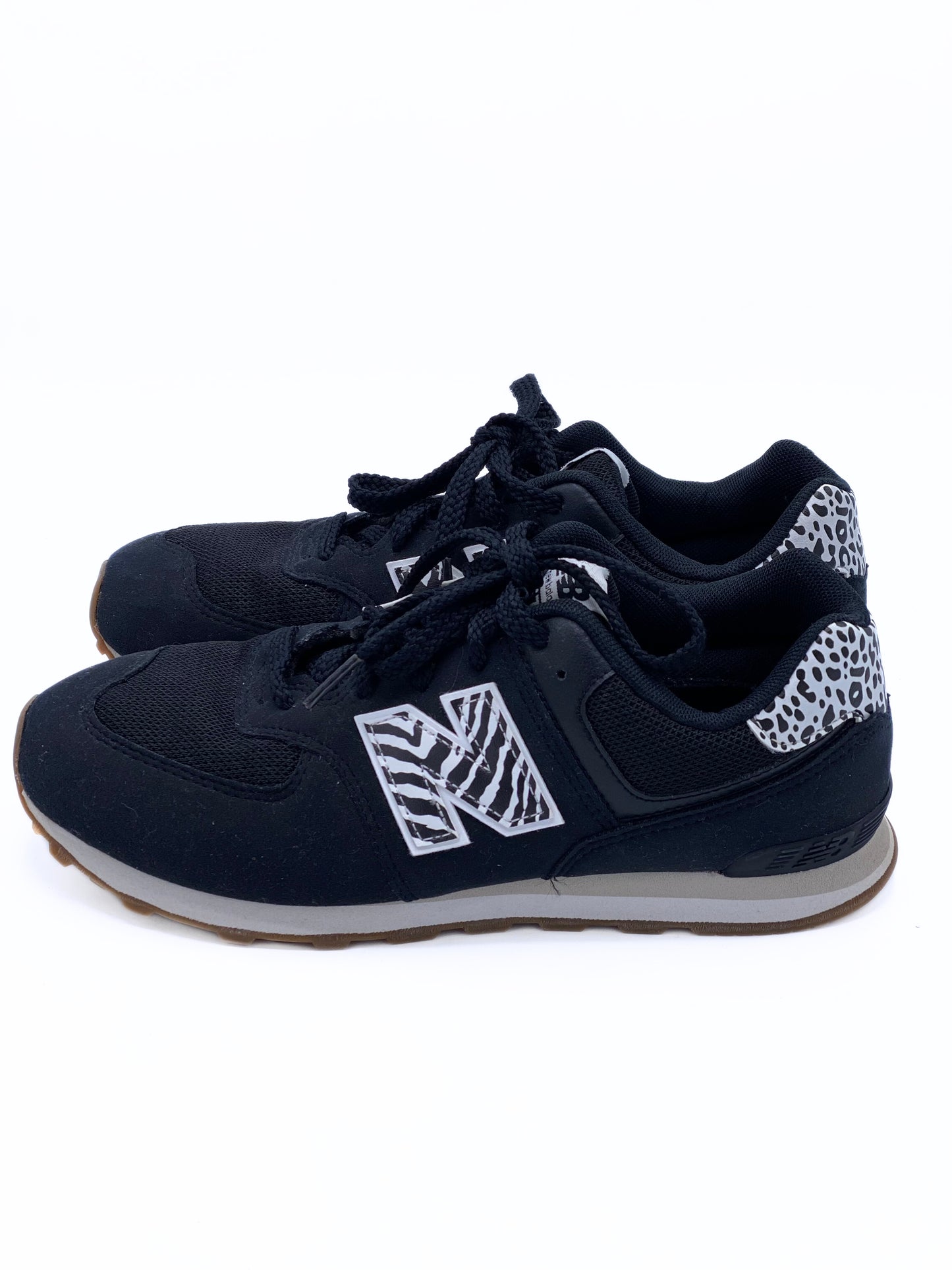 Champion New Balance 574 Zebra (US 6.5)