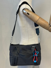 Bolso Negro de Nylon Parfois