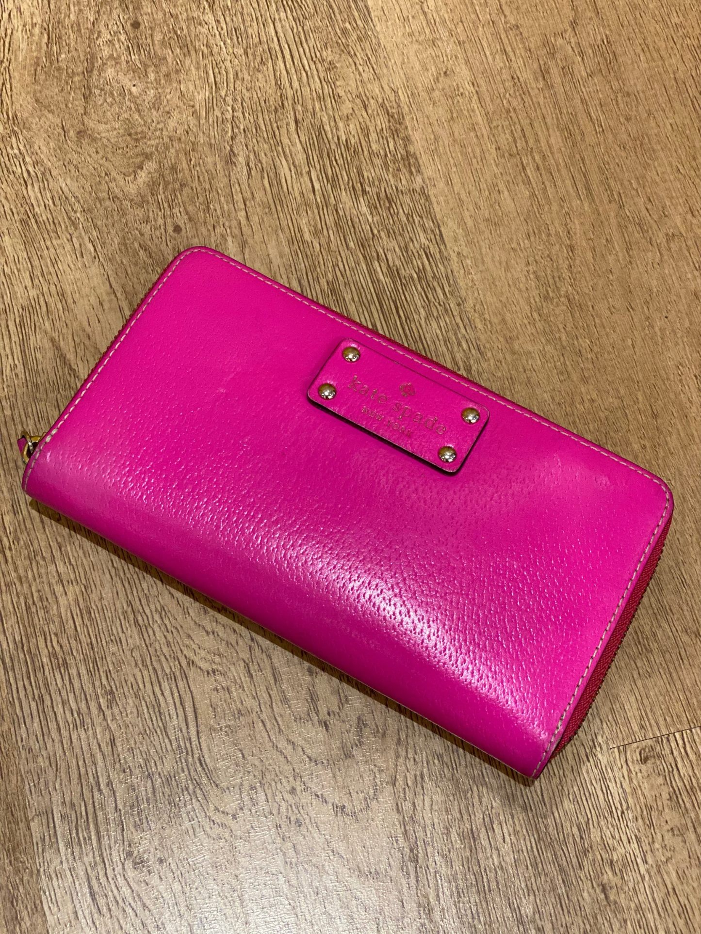 Billetera Fucsia Kate Spade