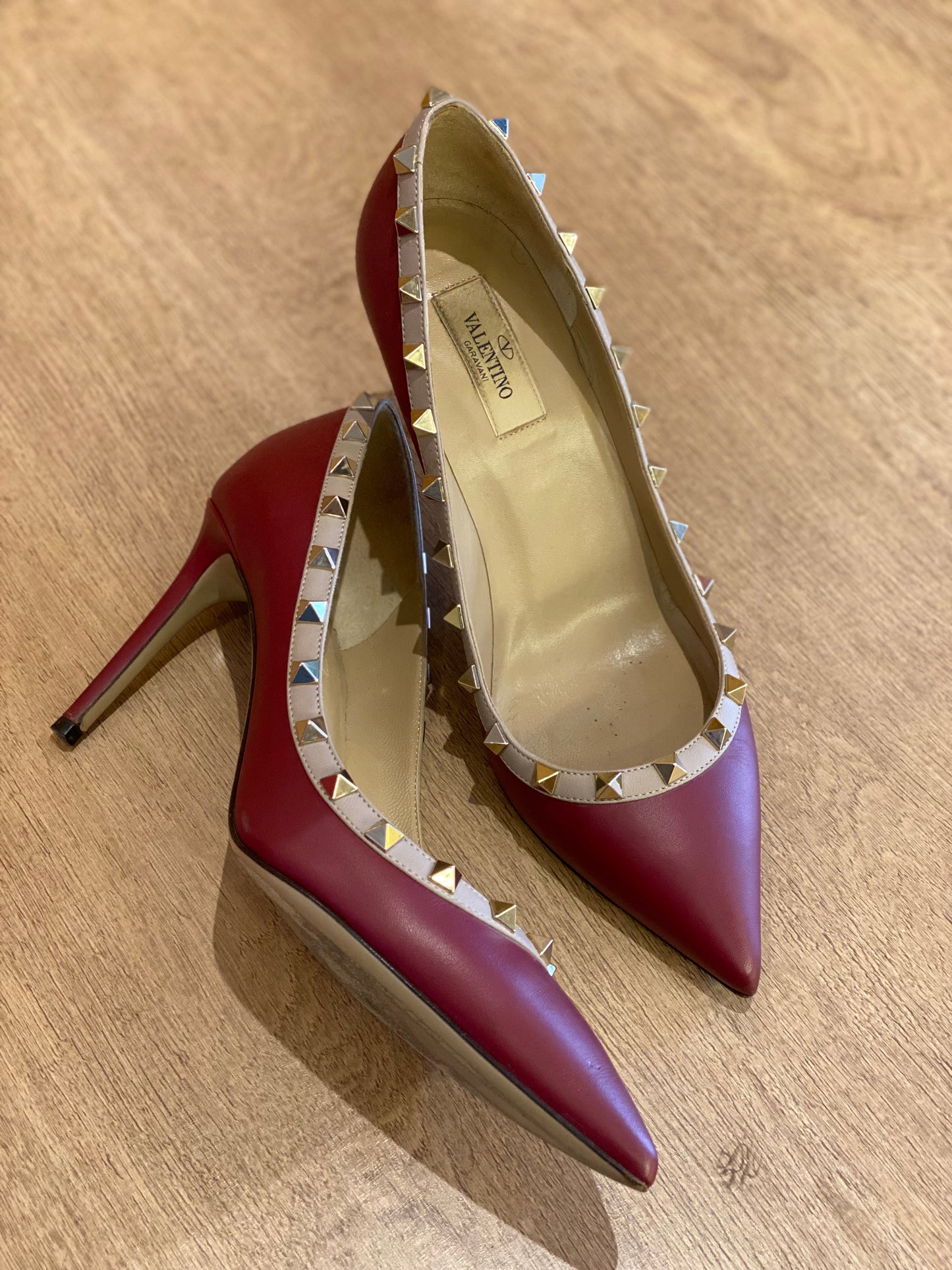 Pump Valentino Garavani Bicolor (Eu 39.5)