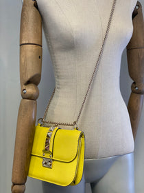 Bandolera Valentino Roman Rocksutd Yellow