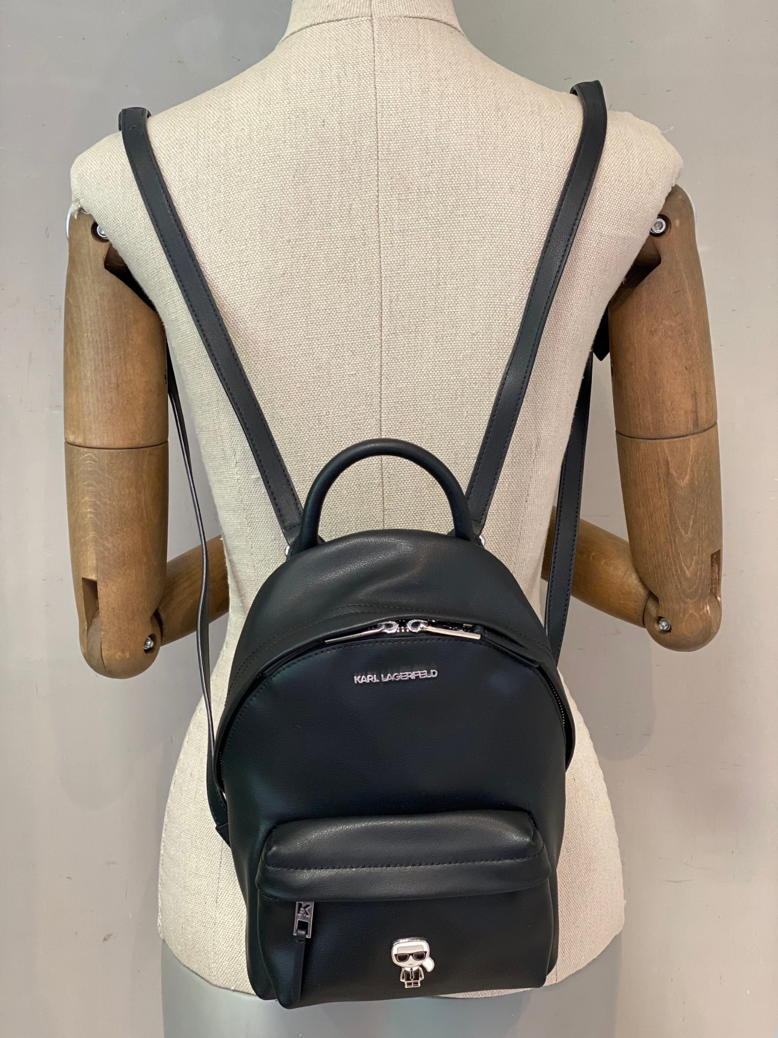 Mini Mochila Negra Karl Lagerfeld