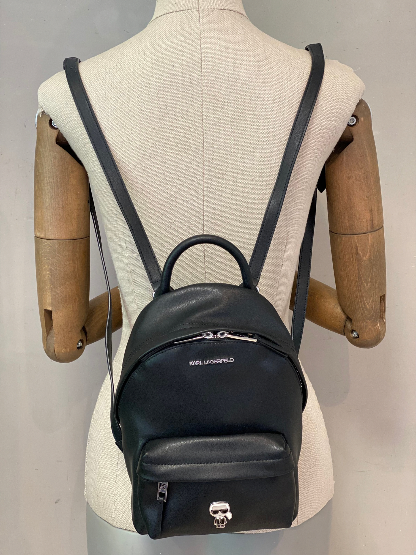 Mini Mochila Negra Karl Lagerfeld