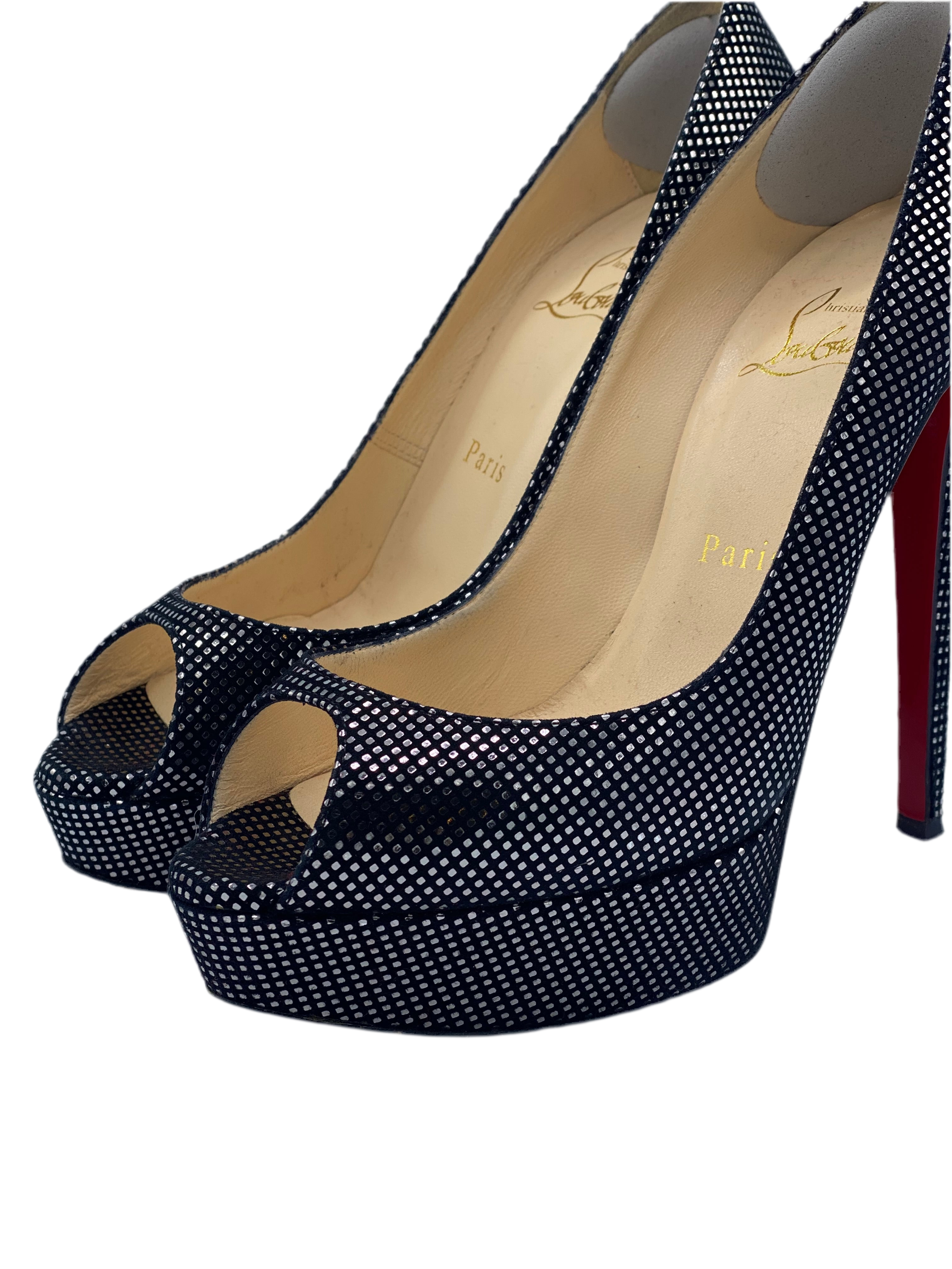 ⁠Sandalia Christian Louboutin Banana Peep Toe (37.5)