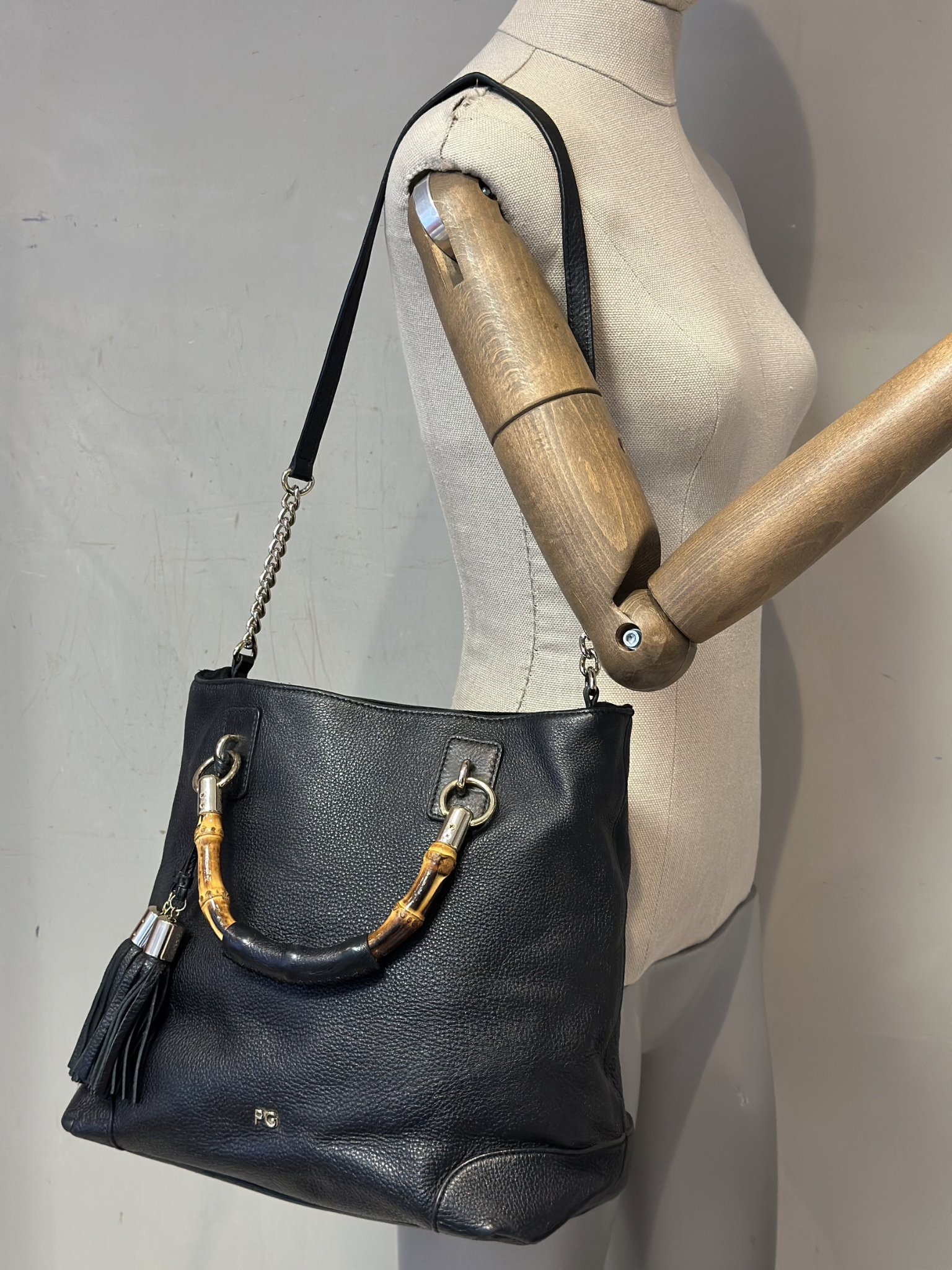 Cartera Negra Purificación García