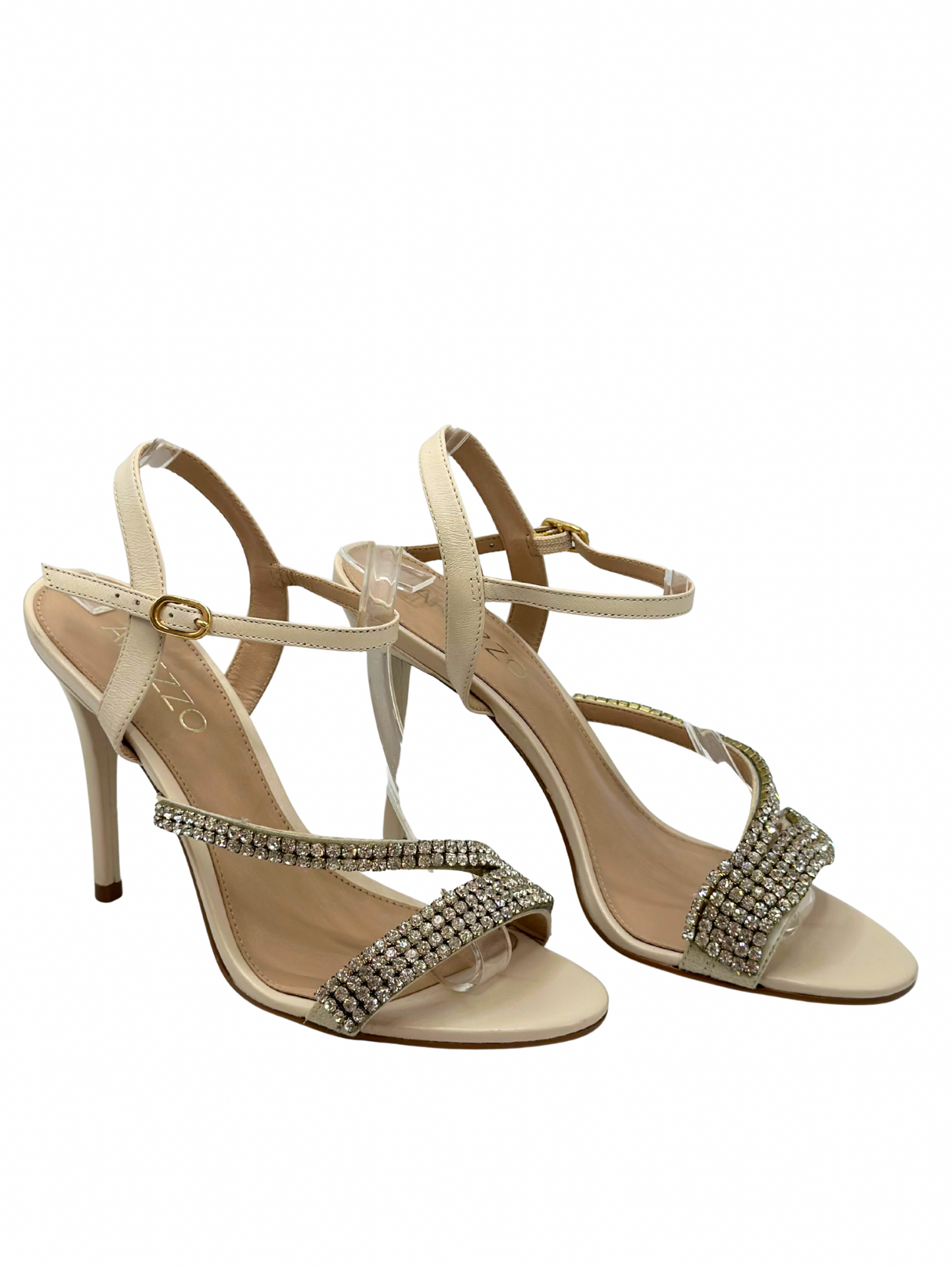 Sandalias Blancas con Piedras Arezzo (37)