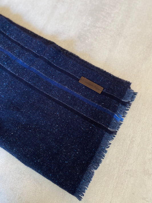 ⁠Bufanda Emernegildo Zegna de Cashmere