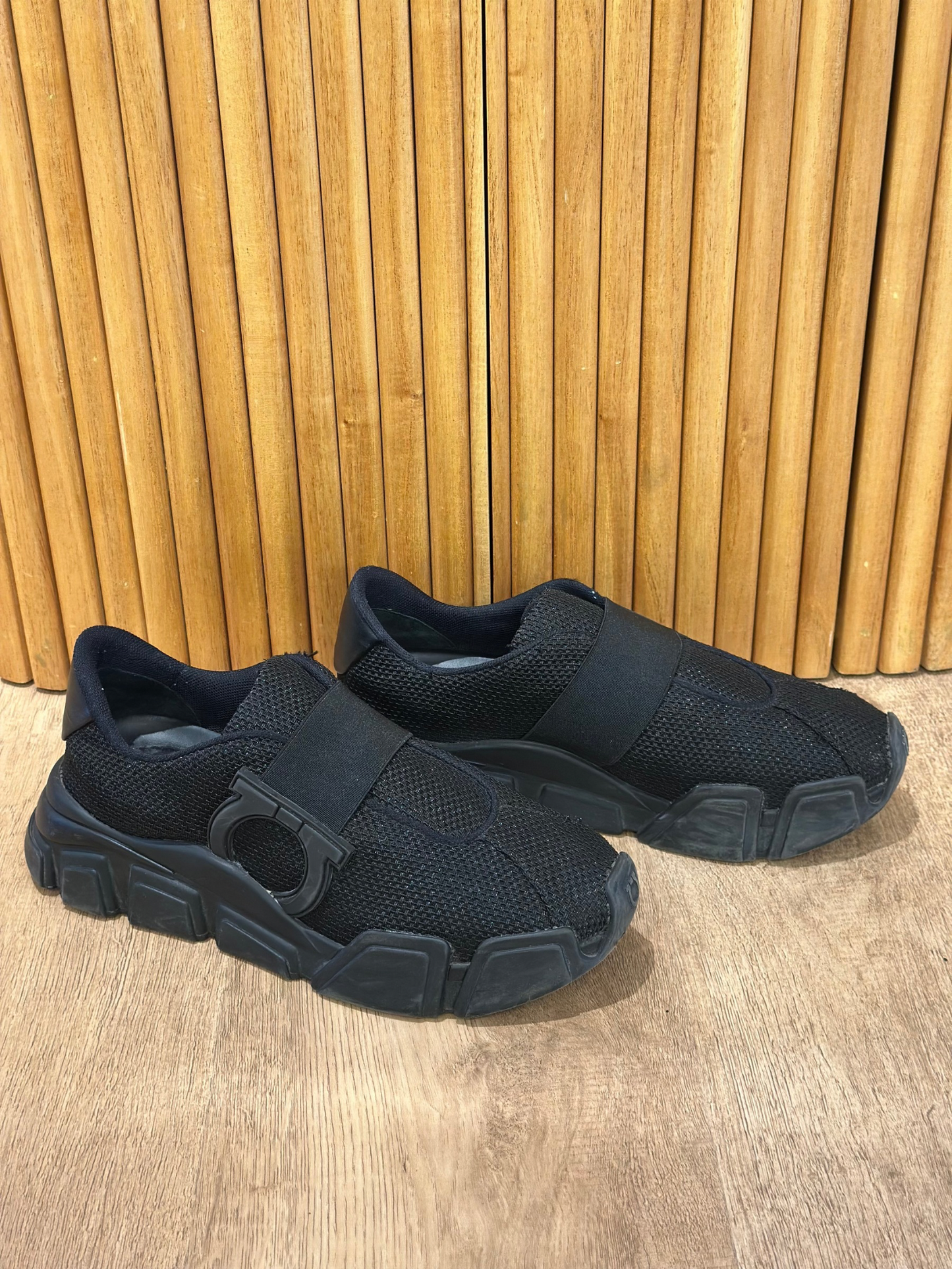 Champion Salvatore Ferragamo Gancini (8)