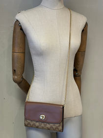 Bandolera con Cadena Coach