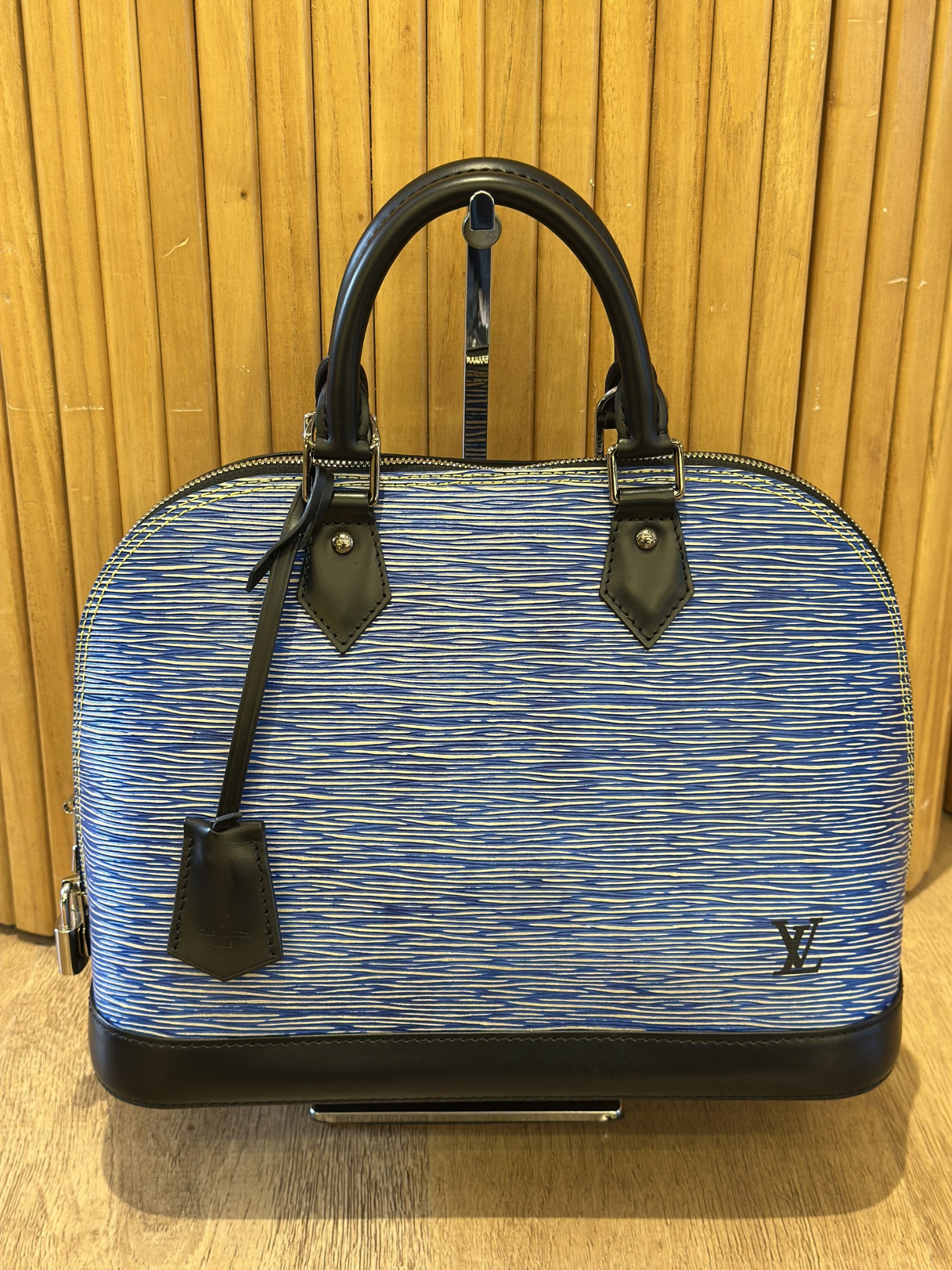 Cartera de Mano Louis Vuitton Alma PM Cuero Epi