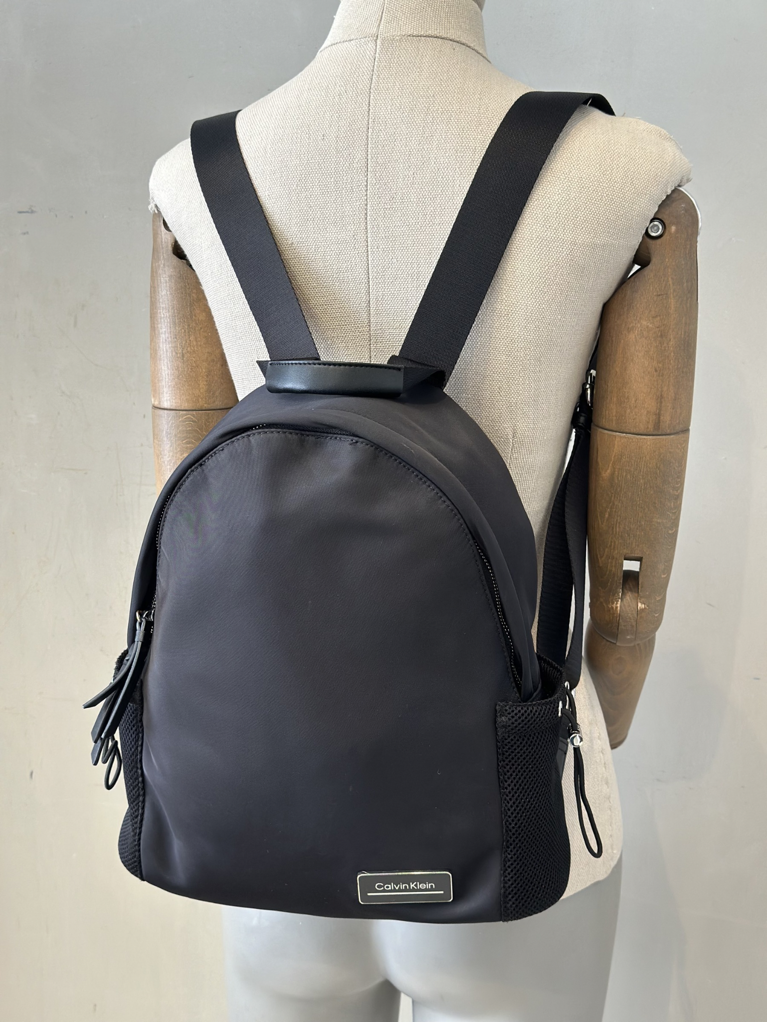 Mochila Negra Calvin Klein