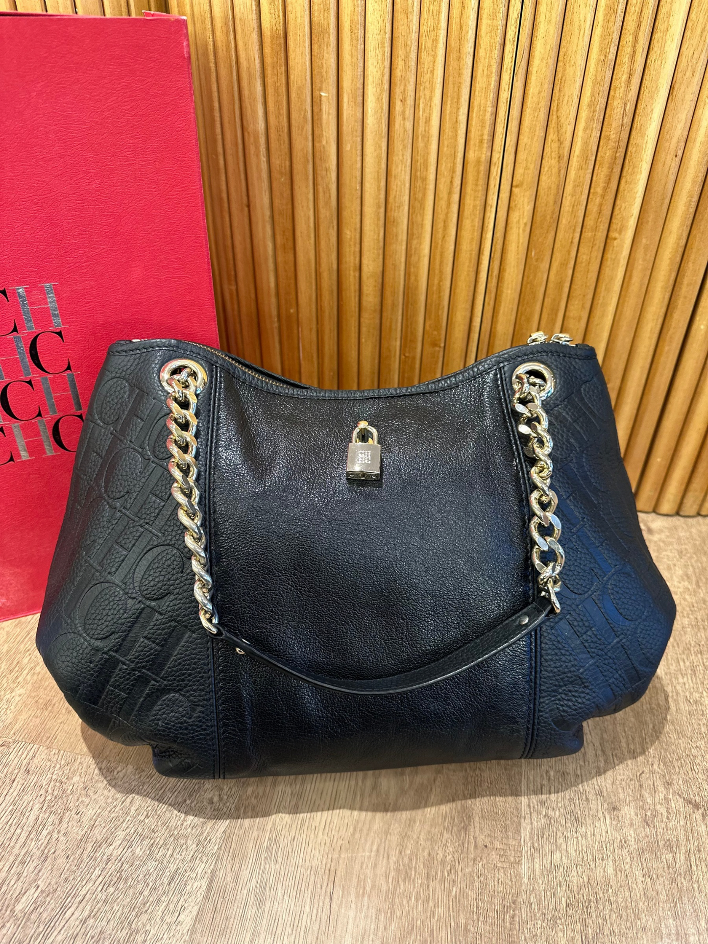 Cartera Negra Carolina Herrera Dahlia Hobo
