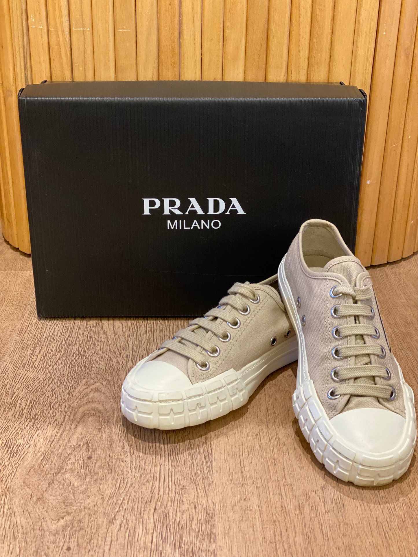 Champion Prada Wheel Canvas Nude (36)
