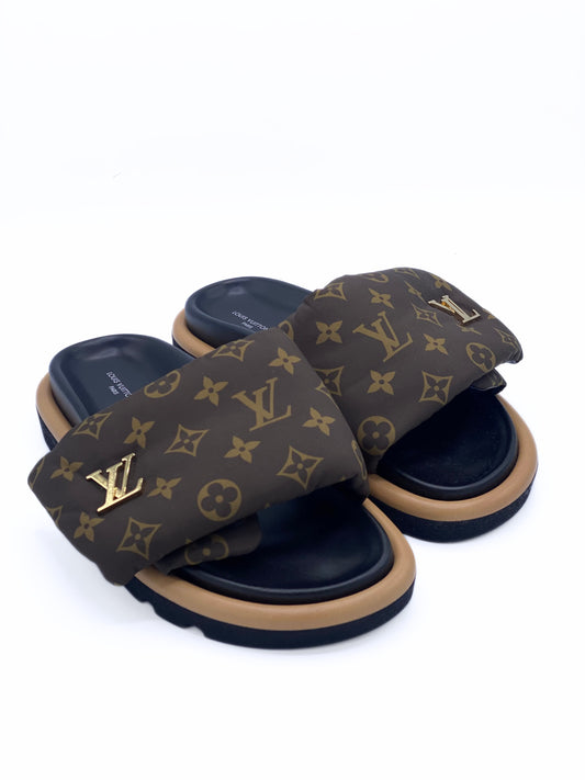 Zapatilla Louis Vuitton Calfskin Pillow (38)