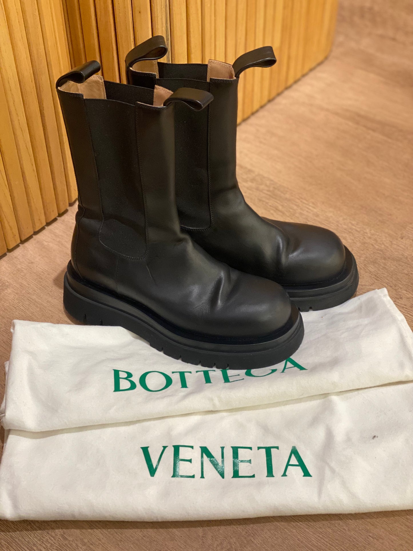 Botas Bottega Veneta Chelsea Lug (EU 39)