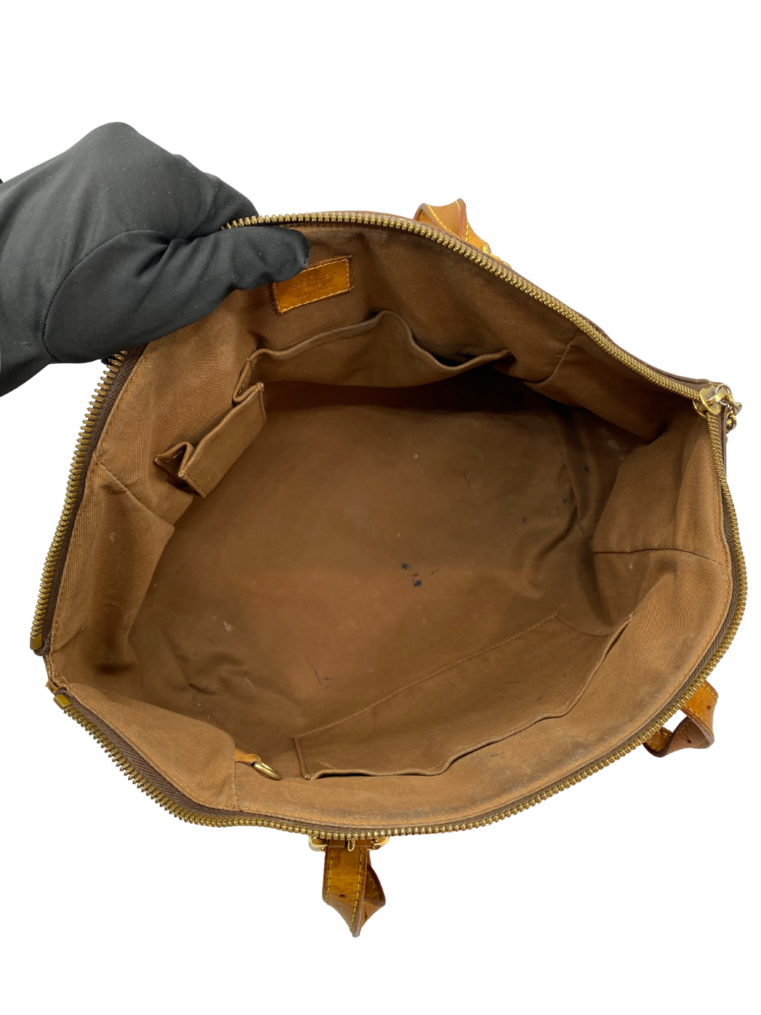 Cartera Louis Vuitton Tivoli GM