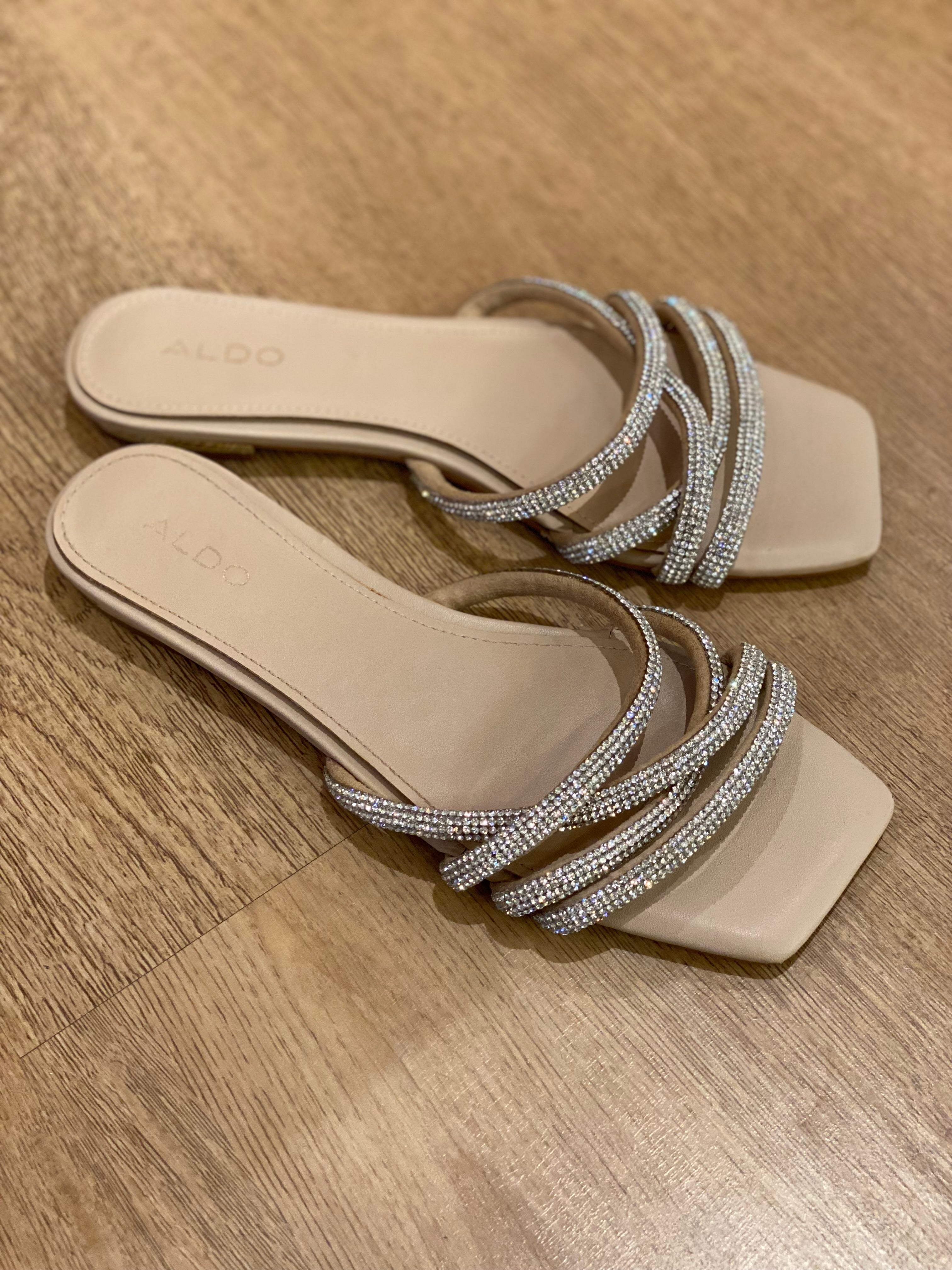 Sandalia Aldo Flat con Brillo (36.5)
