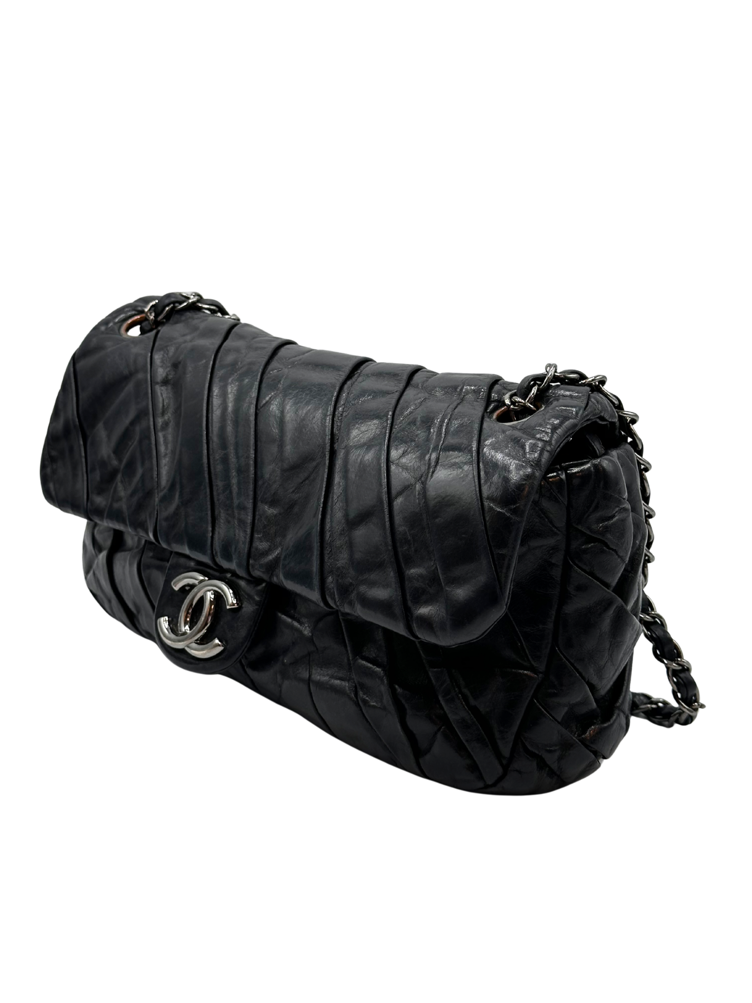 Cartera Chanel Black Glazed Calfskin Twisted Flap