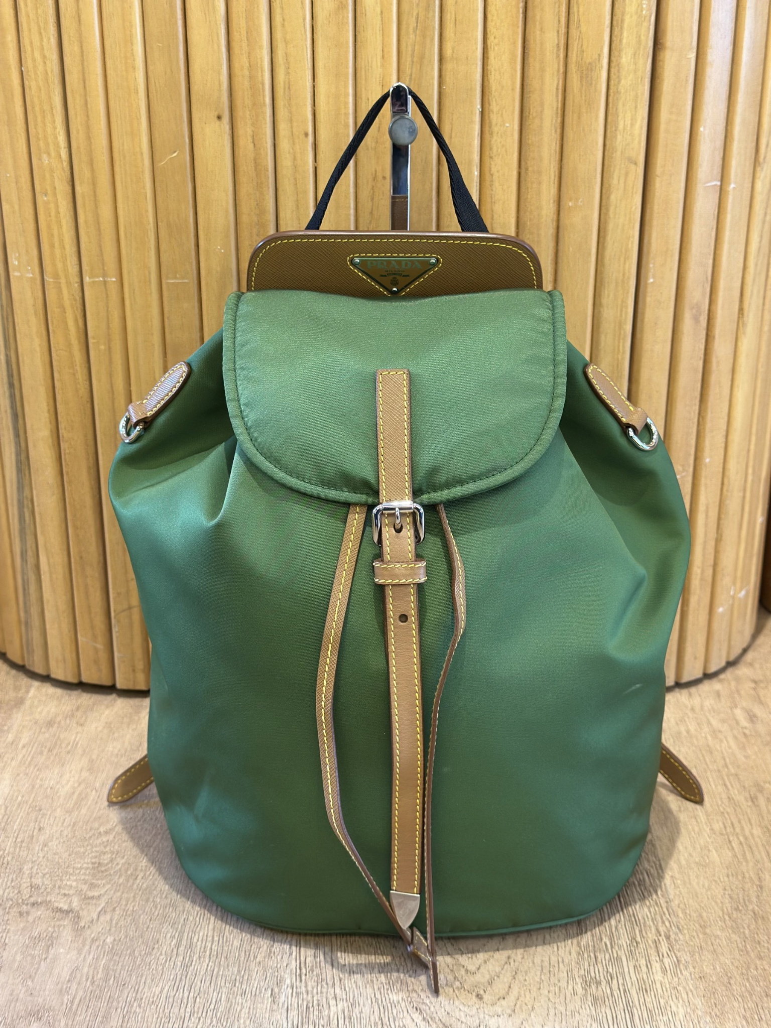 Mochila de Nylon Verde Prada