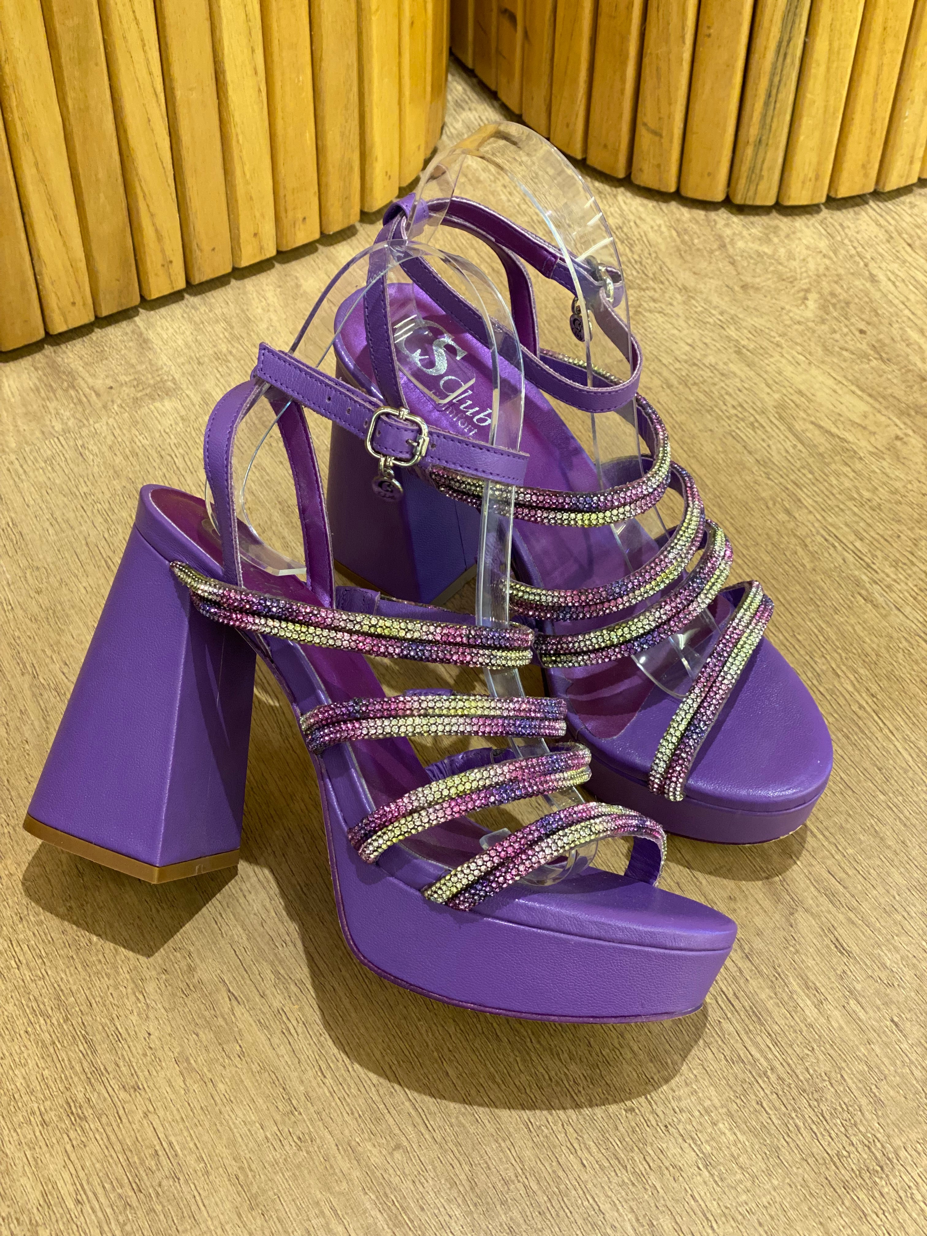 Sandalia Carmen Steffens Purpura (38)