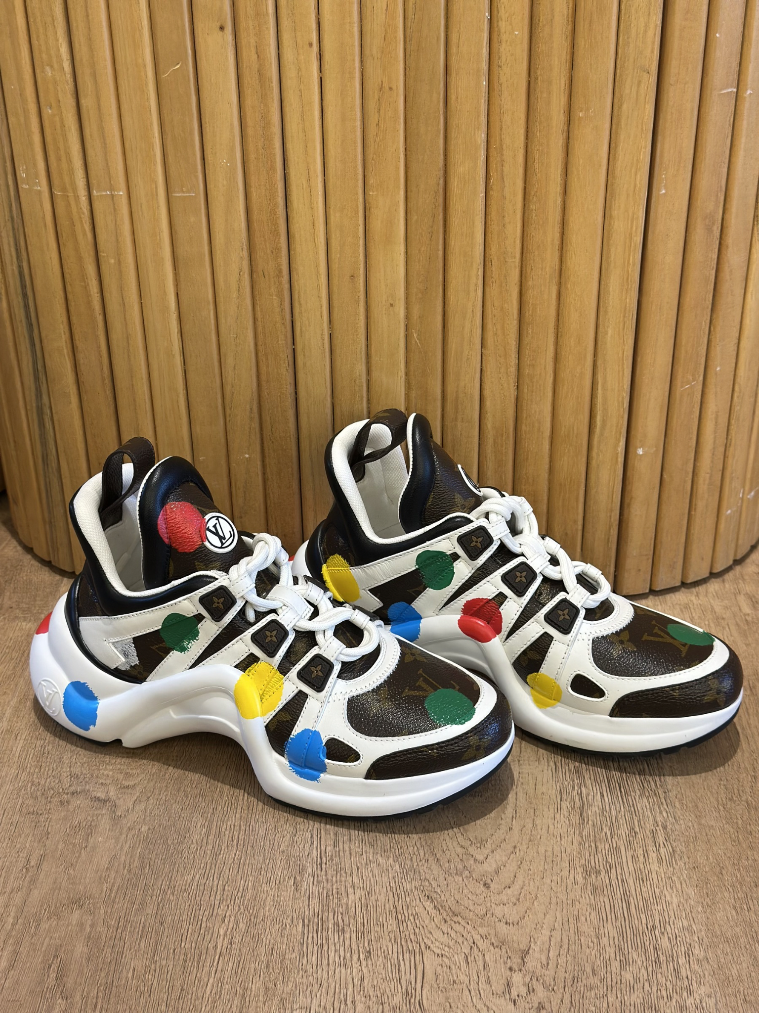 Champion Louis Vuitton Archlight Edición Yayoi Kusama (38)