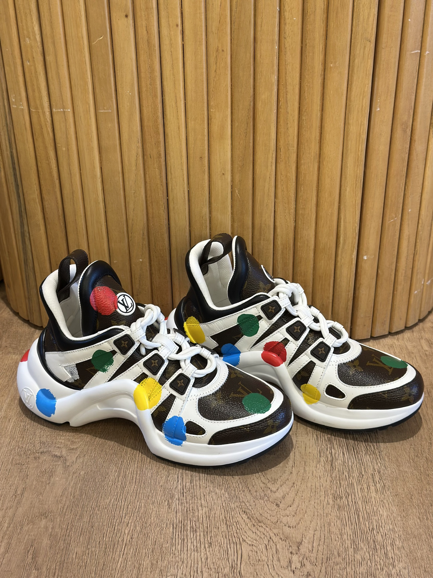 Champion Louis Vuitton Archlight Edición Yayoi Kusama (38)