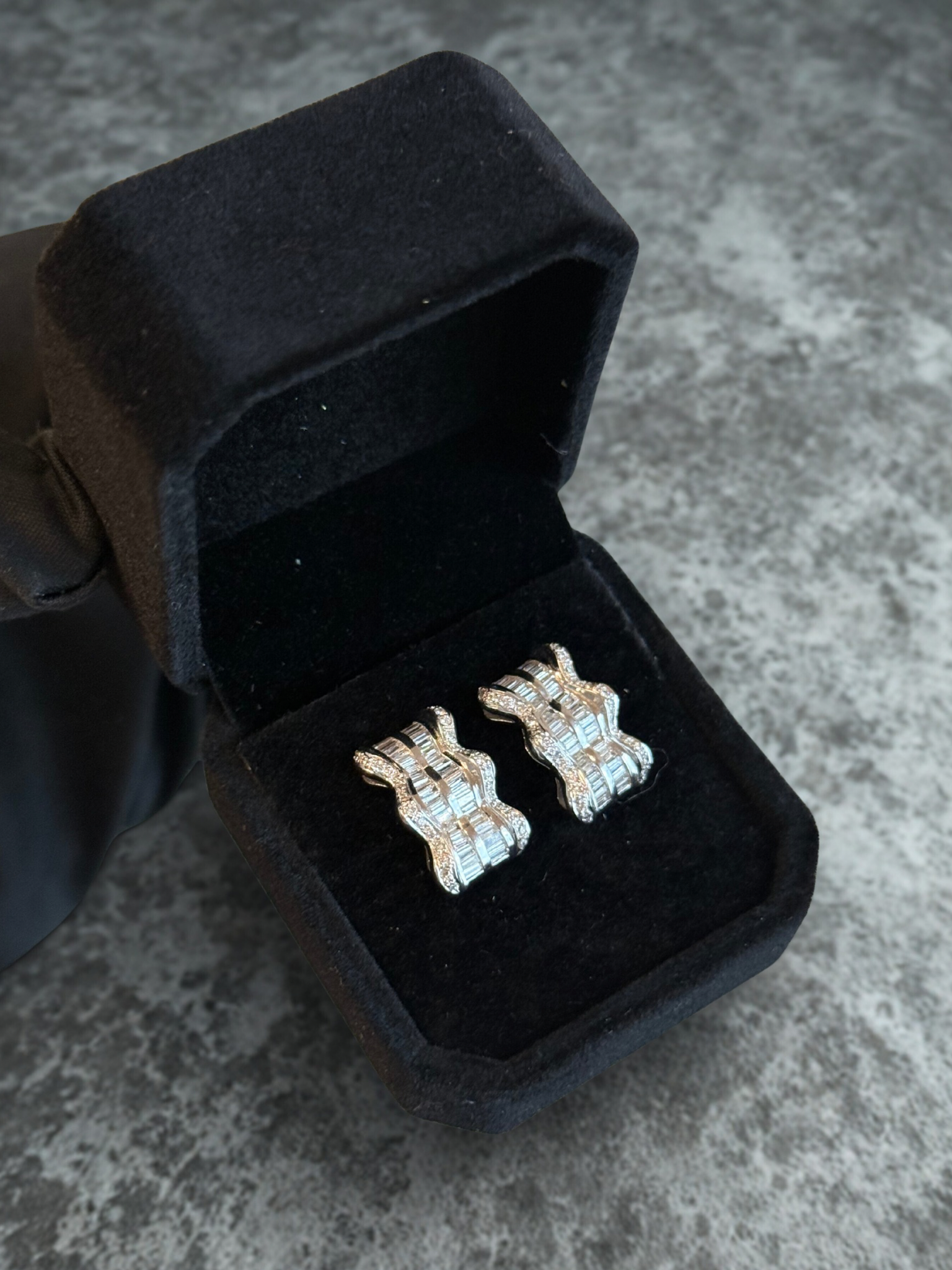 Aros Baguette Clip Oro Blanco 18k