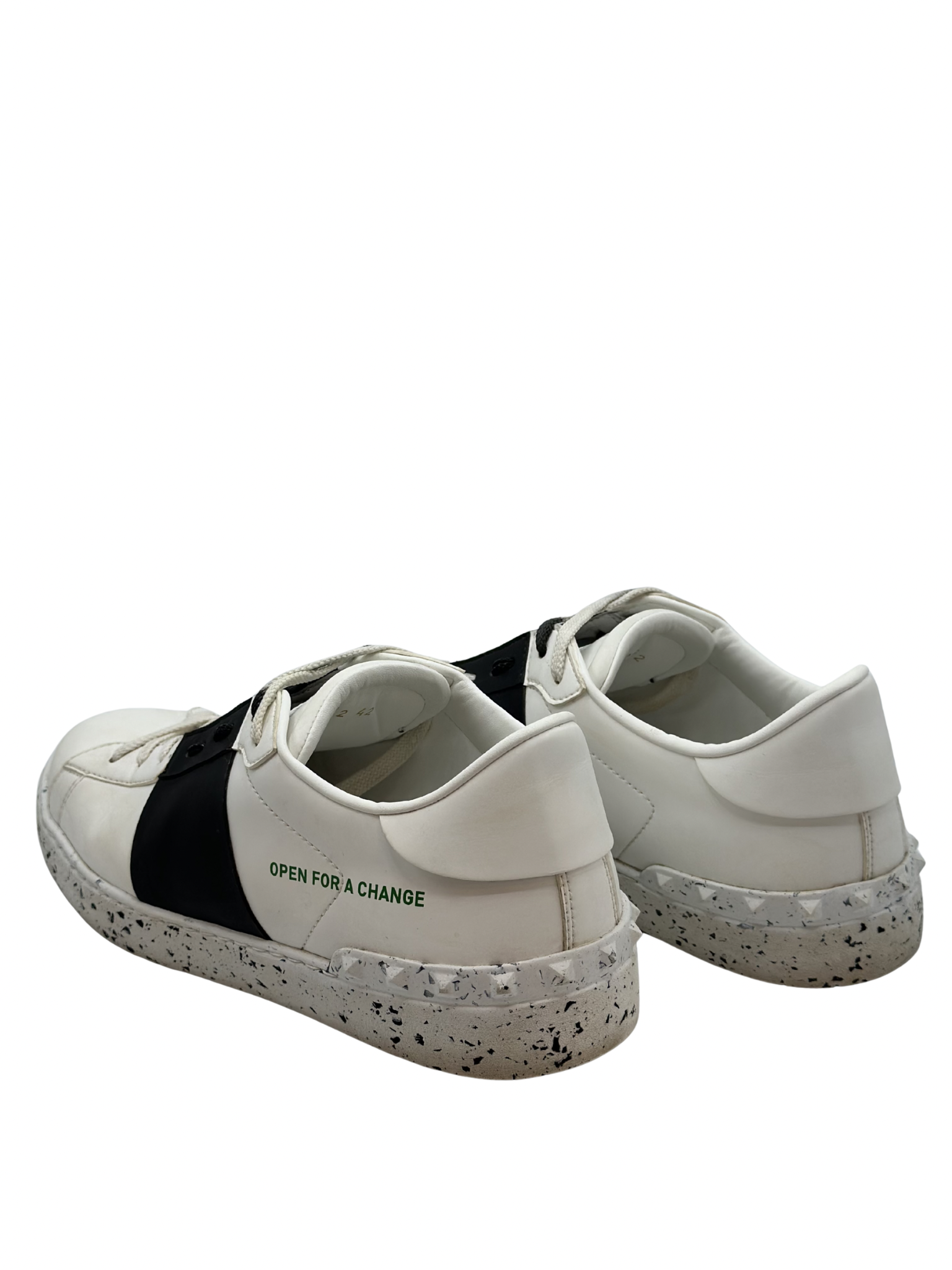 Champion Blanco y Negro Valentino Garavani Open For A Change (42 MASC)