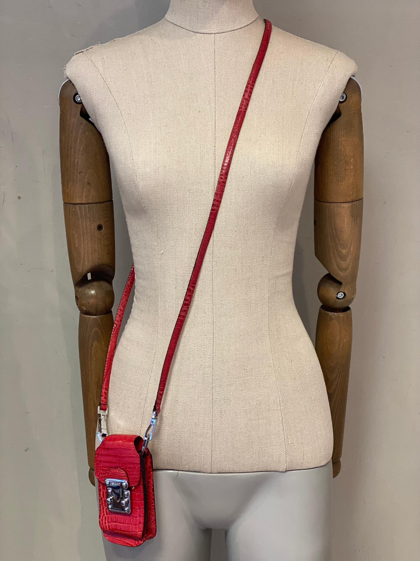 Mini Bandolera De cuero Roja SAAD