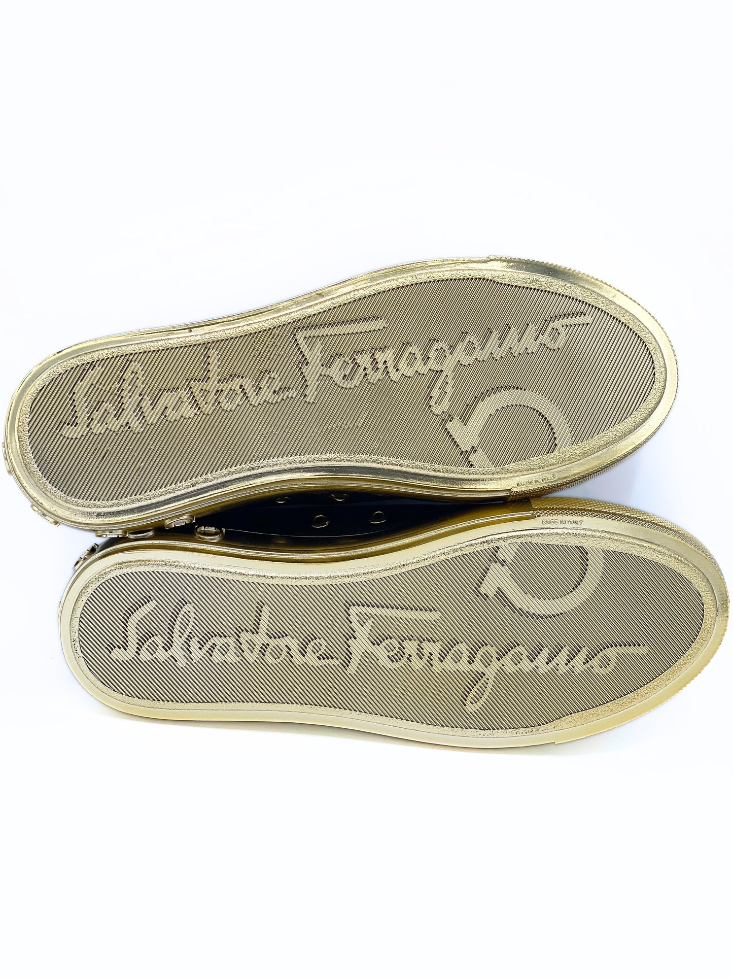 Champion Salvatore Ferragamo Gold (37.5)