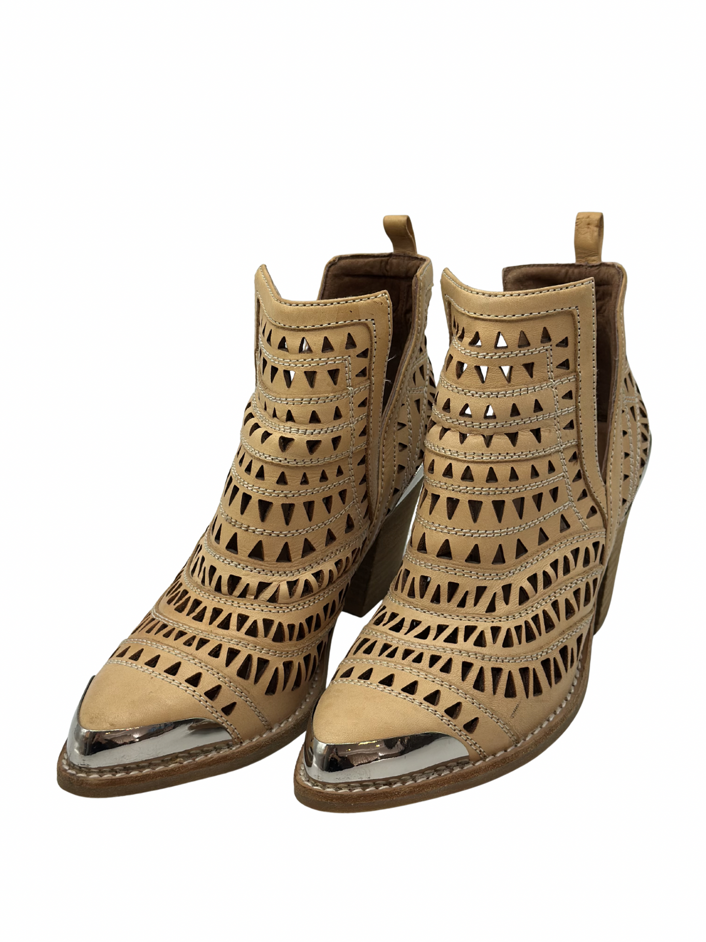 Botas Tono Beige Jeffrey Campbell (36)
