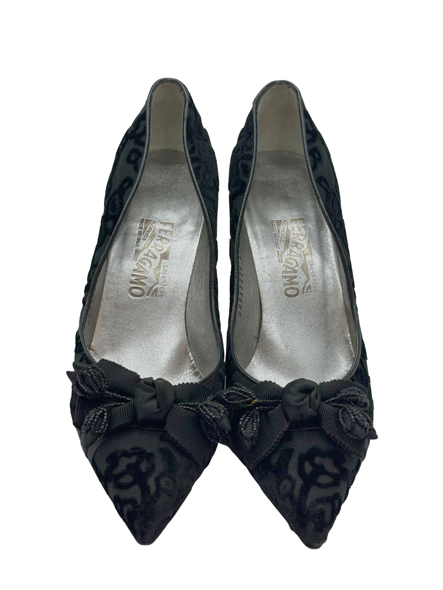 Pumps de Terciopelo Salvatore Ferragamo (Talle 10)