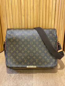 Bolso de Hombro Louis Vuitton Monogram Abbesses M45257