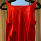 Vestido Rojo de Seda con Sobrefalda ( Talle S-M)