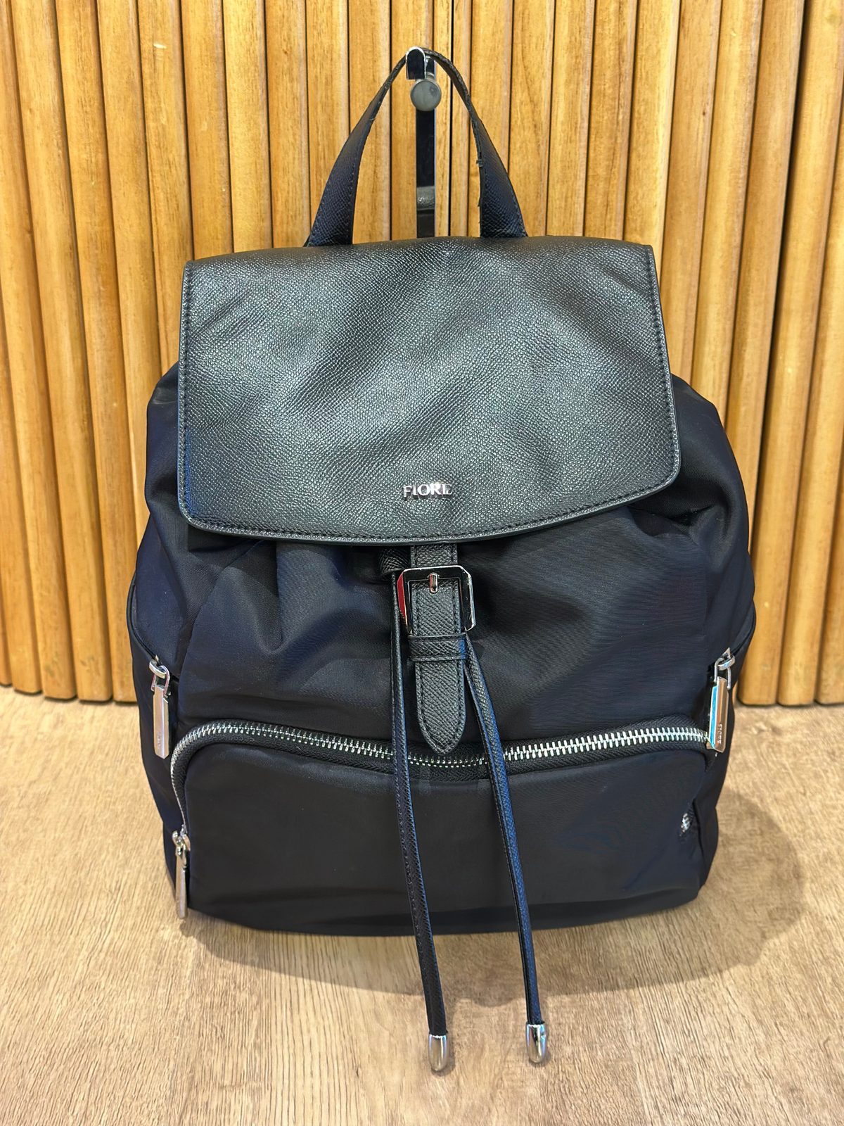 Mochila Negra Fiore