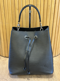 Cartera Louis Vuitton NéoNoé MM Cuero Epi