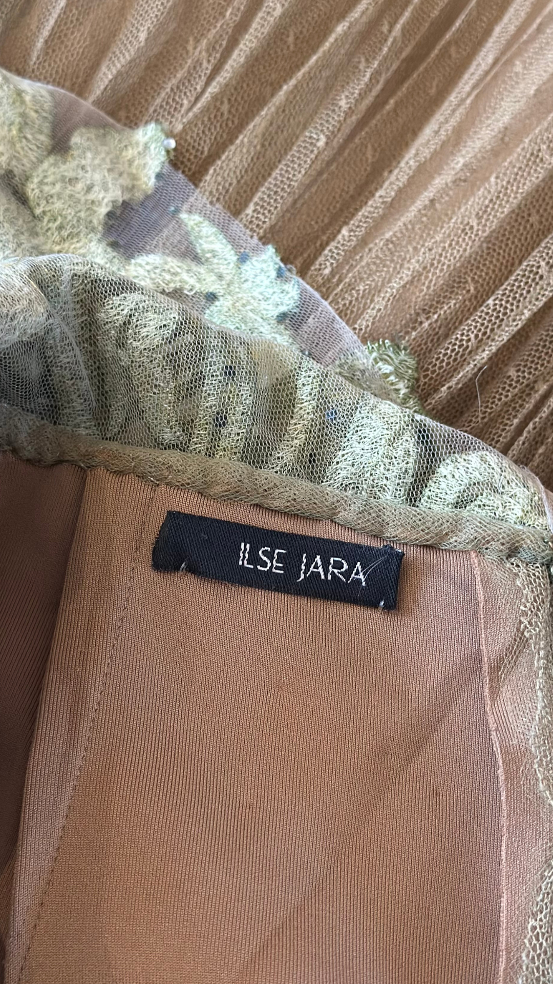 Vestido Largo Verde con Tul Ilse Jara (S)