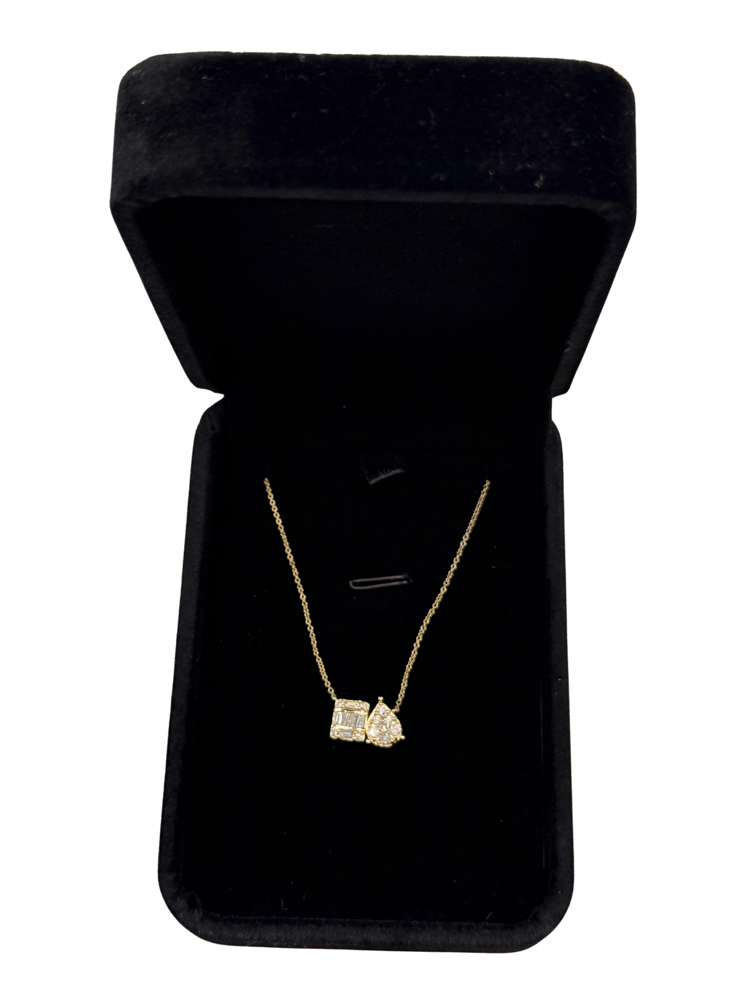 Collar Delicado en Oro Amarillo 14k