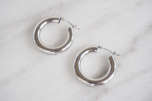 Aros Argolla Hoops de Oro Blanco HStern