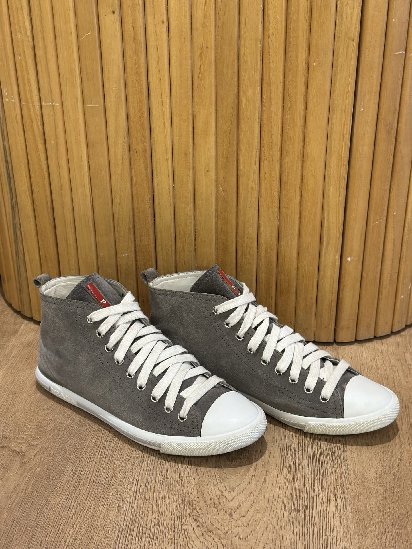 Champion Gris Prada High-Top (38.5)