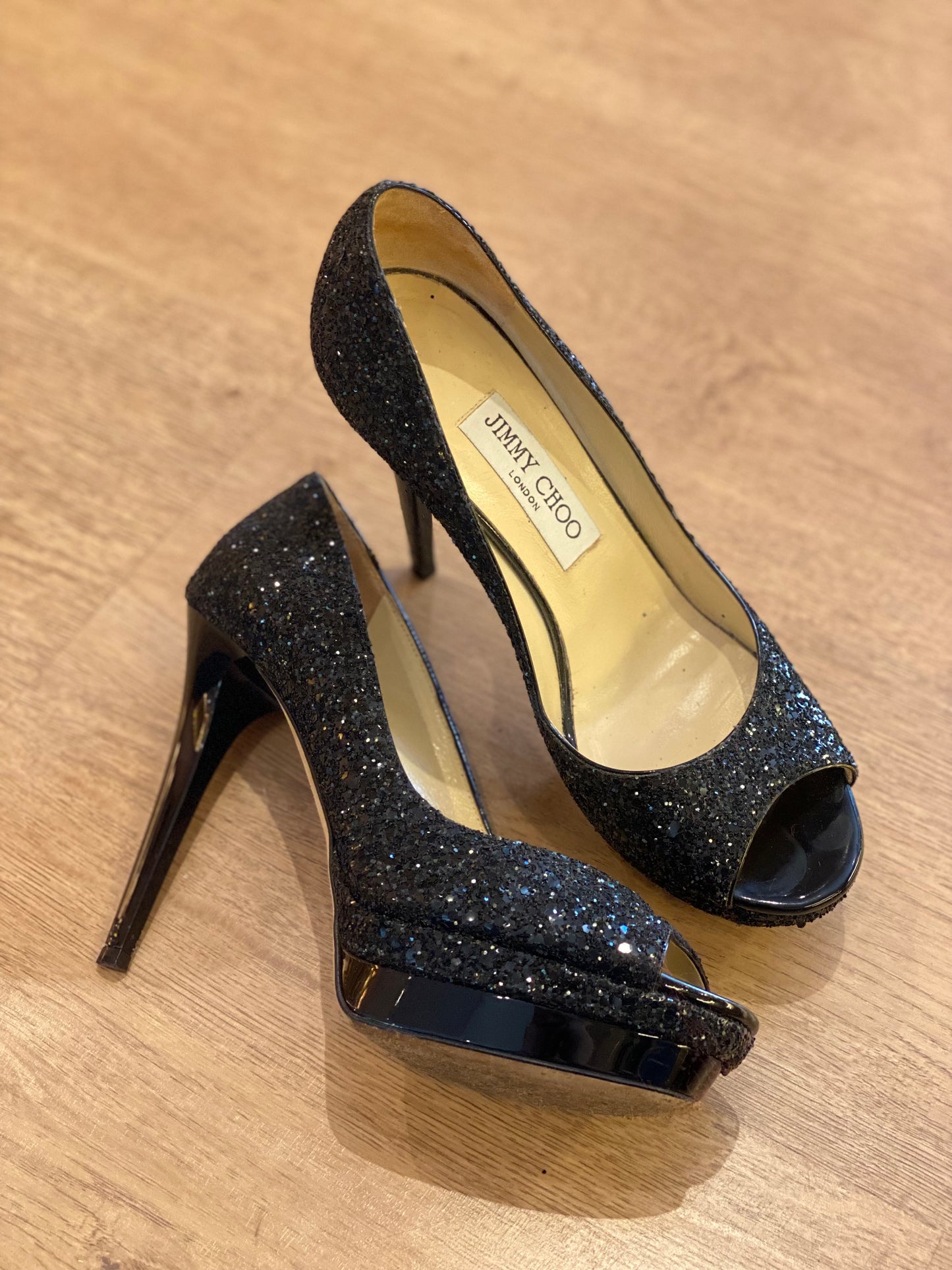 ⁠Sandalia Jimmy Choo Luna Sparkling (37.5)