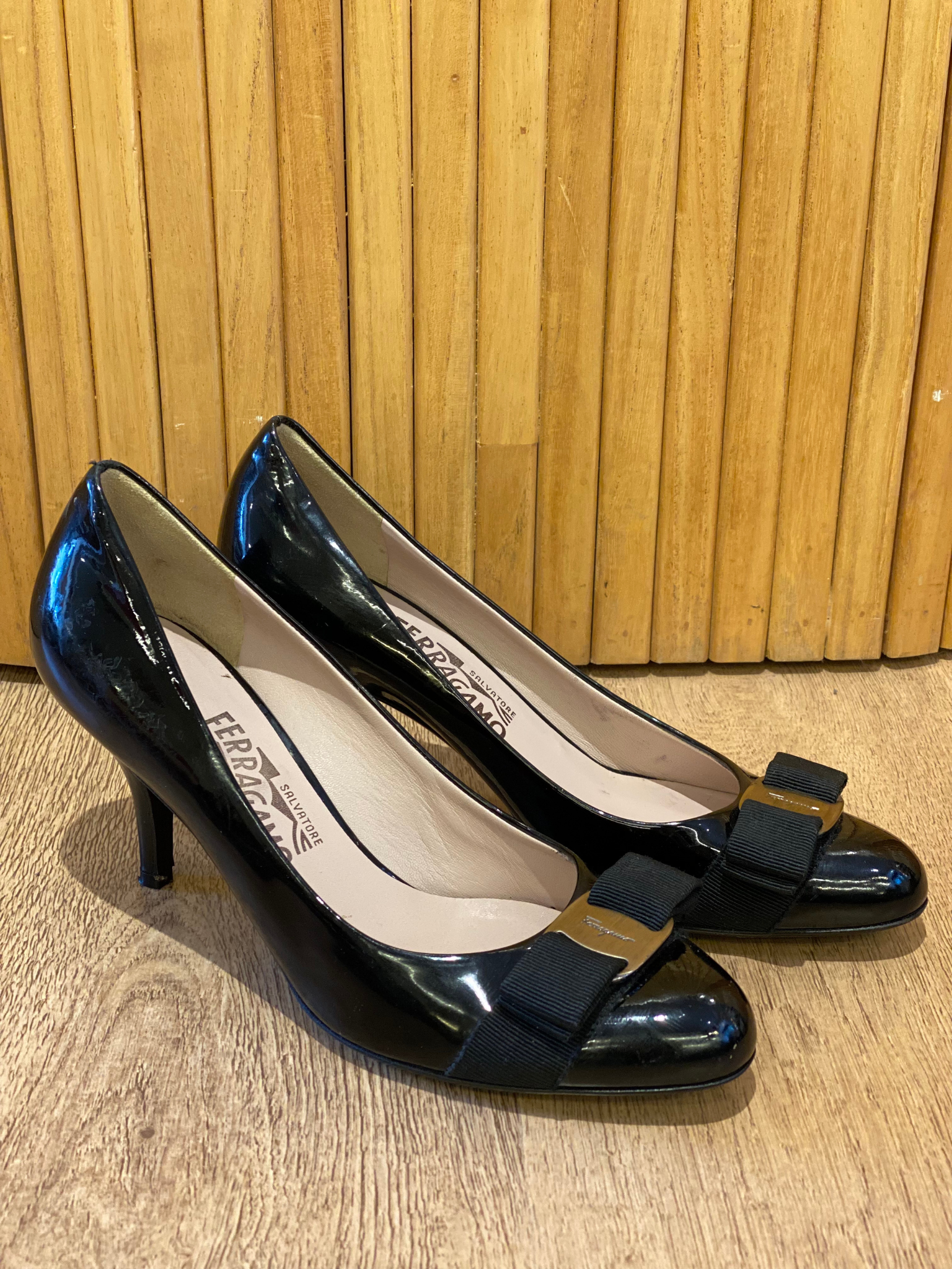Pumps Negros Salvatore Ferragamo  (7)