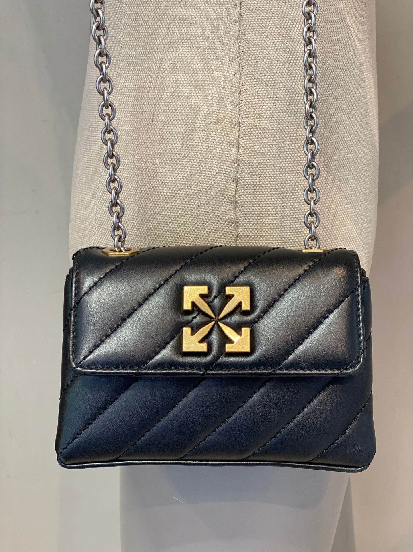 Bolso Negro Off-White Jackhammer 17