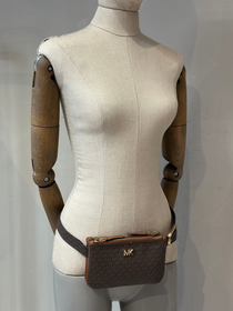 Riñonera Michael Kors Monogram
