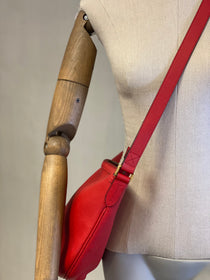 Cartera Gucci Half Moon Hobo