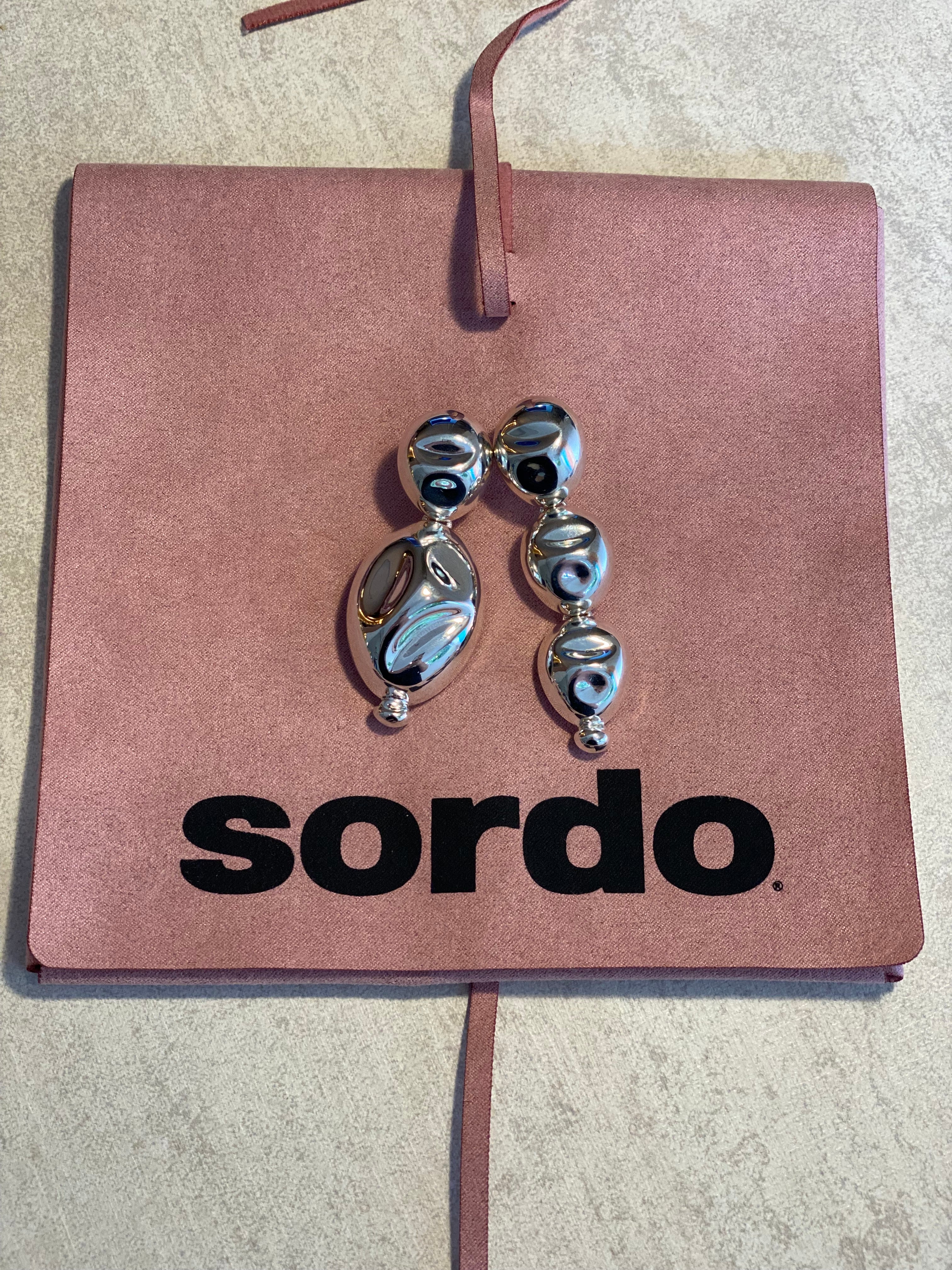 Aros Sordo Puerto Asymmetric Bañado en Plata