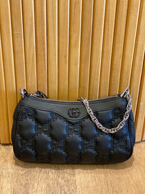 Bolso de Hombro Gucci GG Matelassé Negro de Cuero