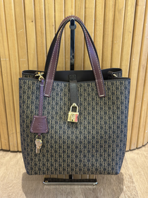 Bolso de Mano Pequeño Matryoshka Locked XS