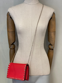 Bandolera Roja Valentino Garavani Rockstud